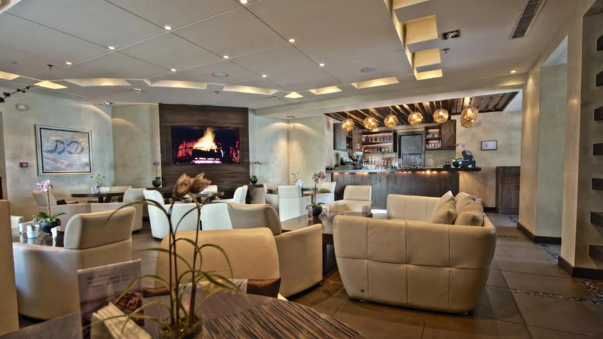 Image 4 of Al Rawasi Hotel Suites