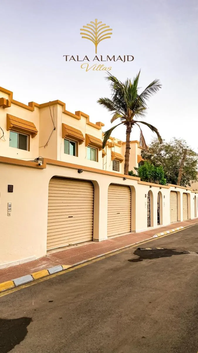 Image 6 of Chic 3-BR Tala Almajd Villas in upscale district Alnahdah Family only