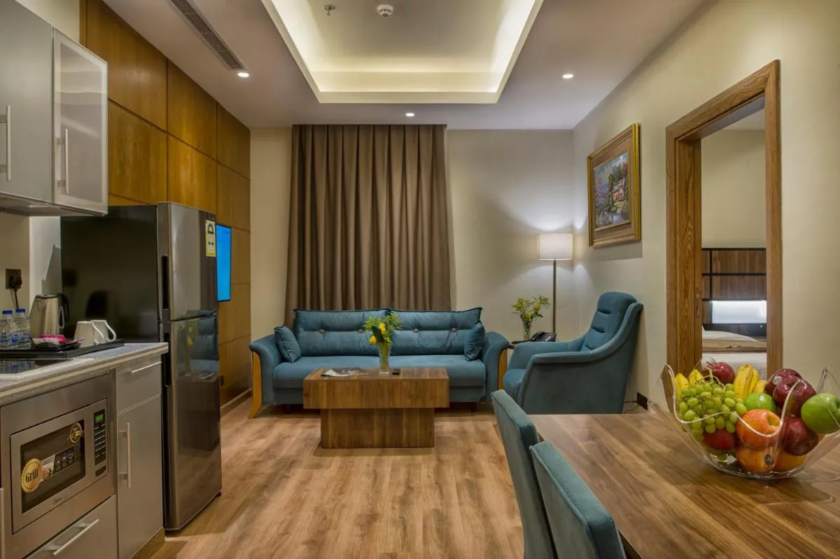 Image 3 of Classical Hotel Suites