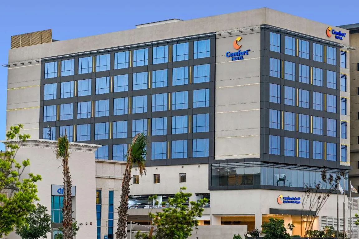 Image of Comfort Hotel Jeddah King Road