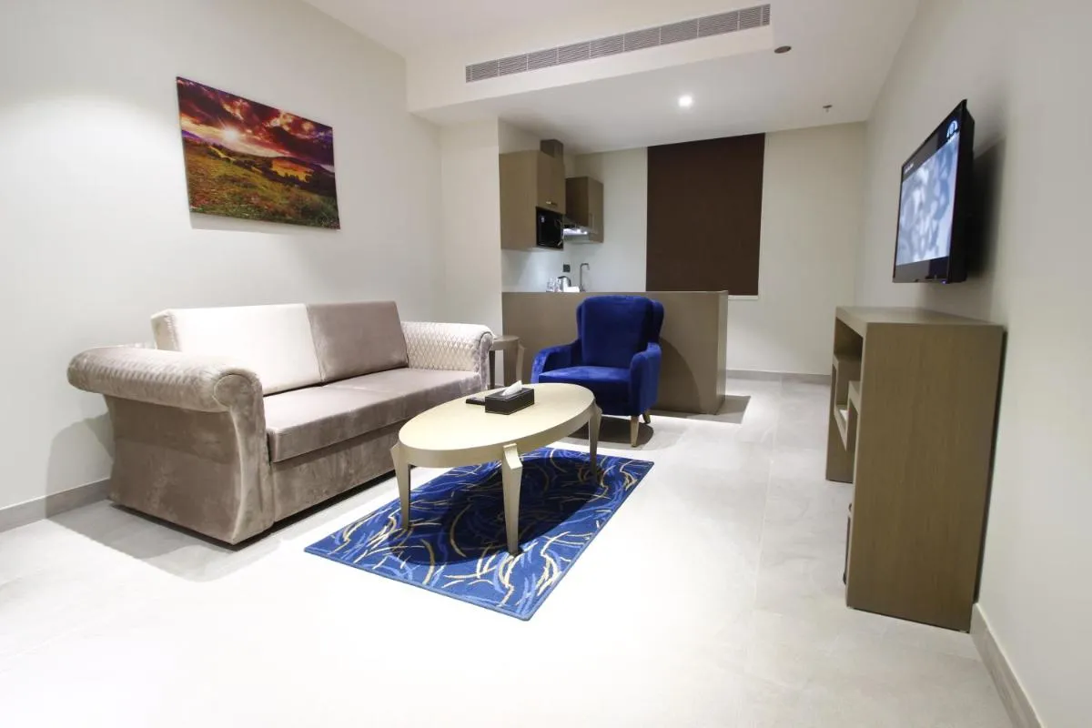 Image 4 of Diwan Residence Hotel- ِAlnaeem