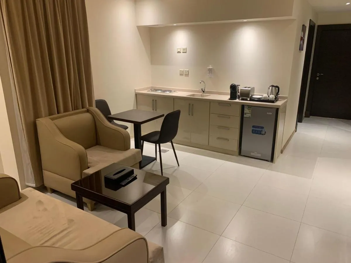 Image 3 of Fanan Suite