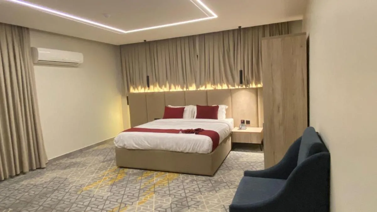 Image 2 of Golden New Al Safa