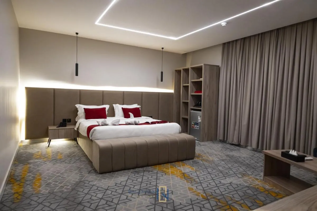 Image 1 of Golden New Al Safa