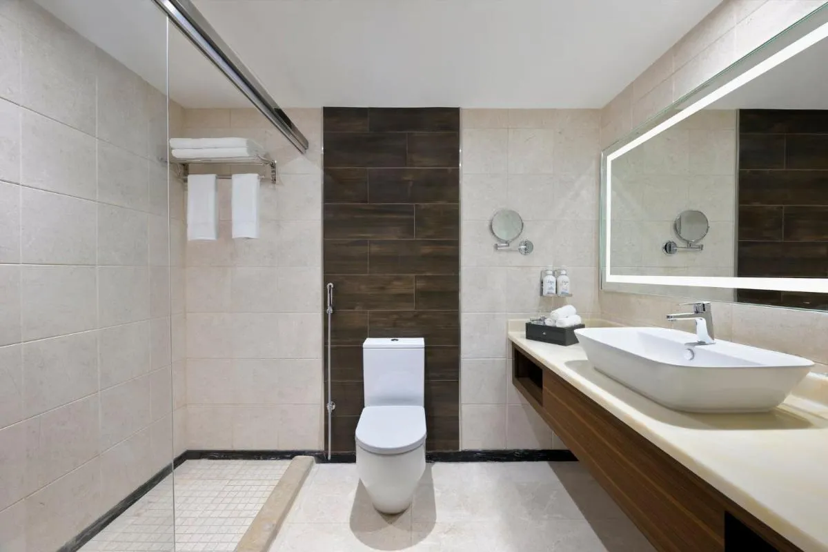Image 2 of Holiday Inn Jeddah Corniche, an IHG Hotel