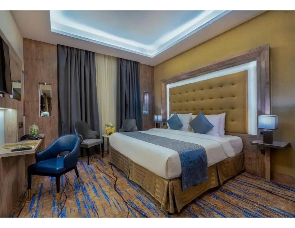 Image 2 of Hoor Hotel