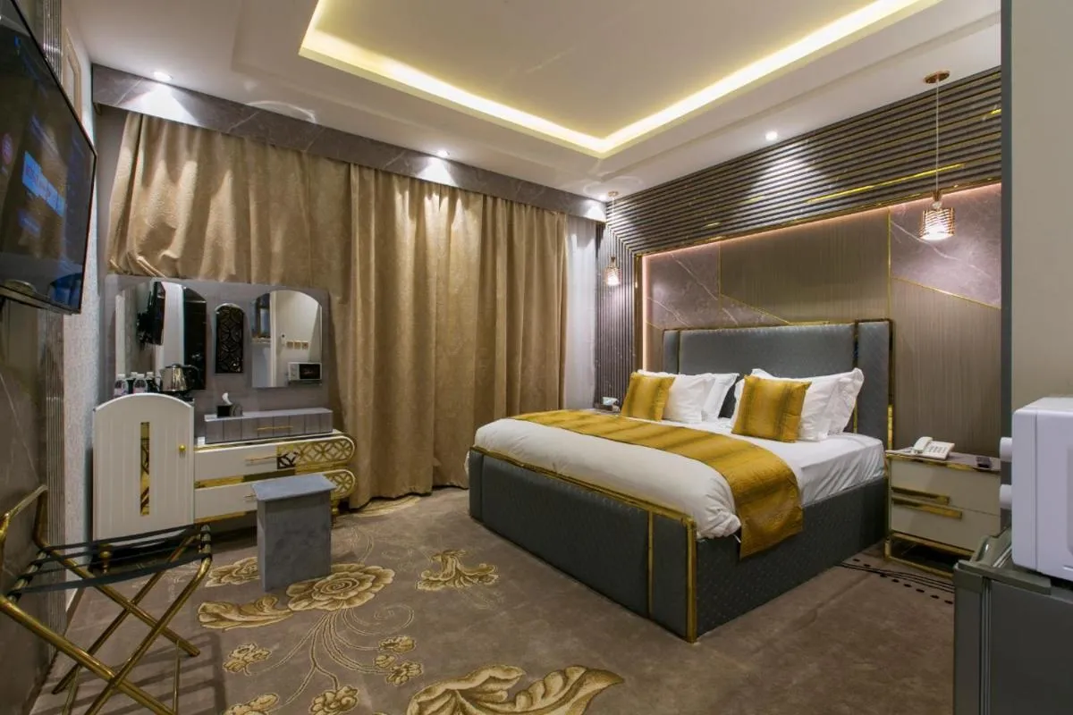 Image 1 of Lambert ApartHotel