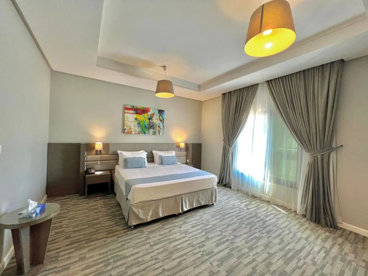 Image 5 of Loren Suites Corniche