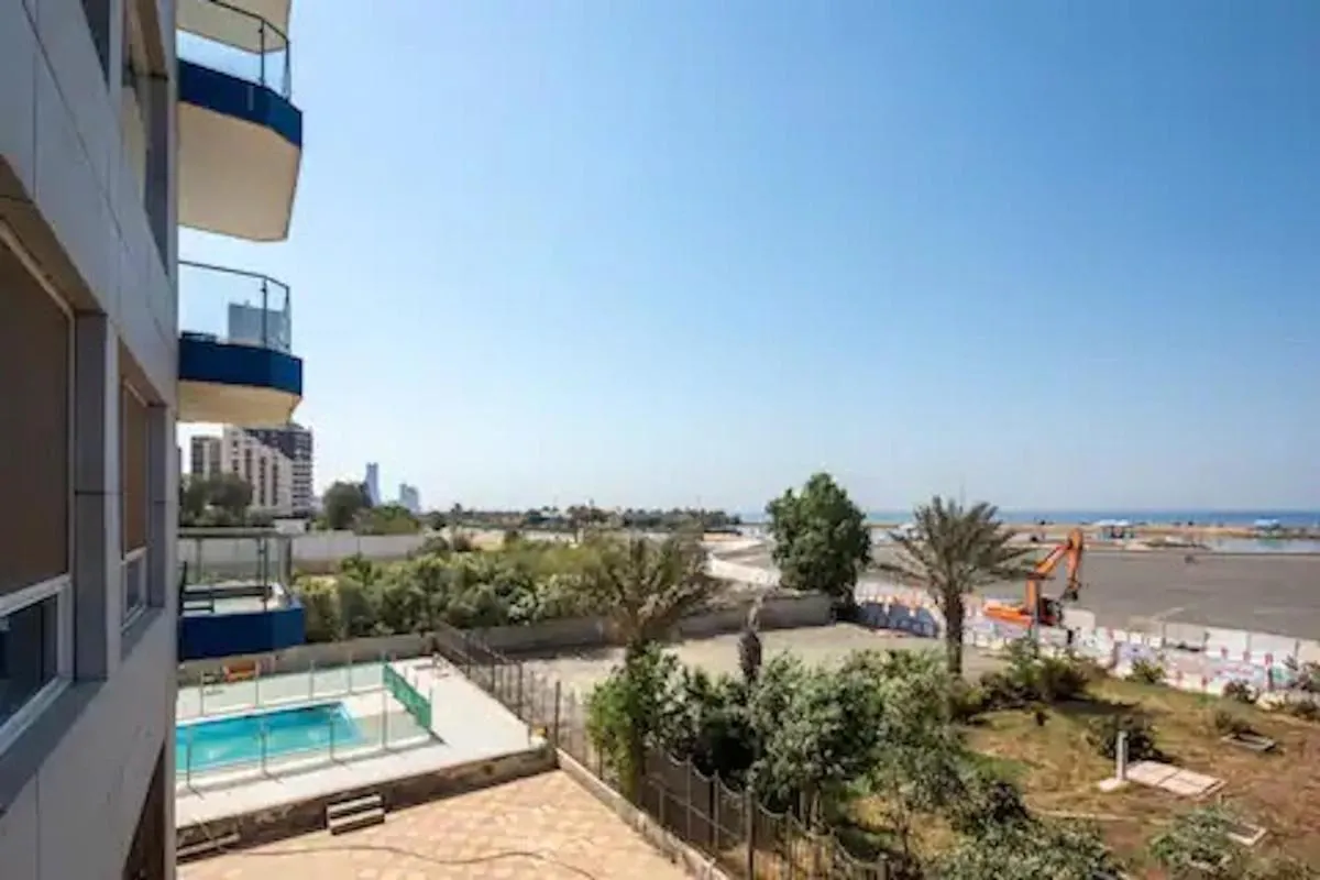 Image 2 of Luxurious Apartment Partial Sea View