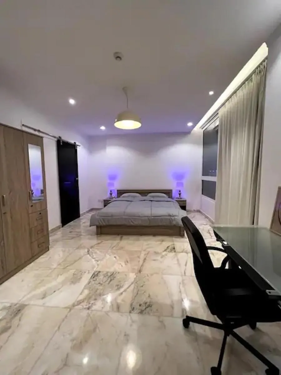 Image 3 of Luxurious Apartment Partial Sea View