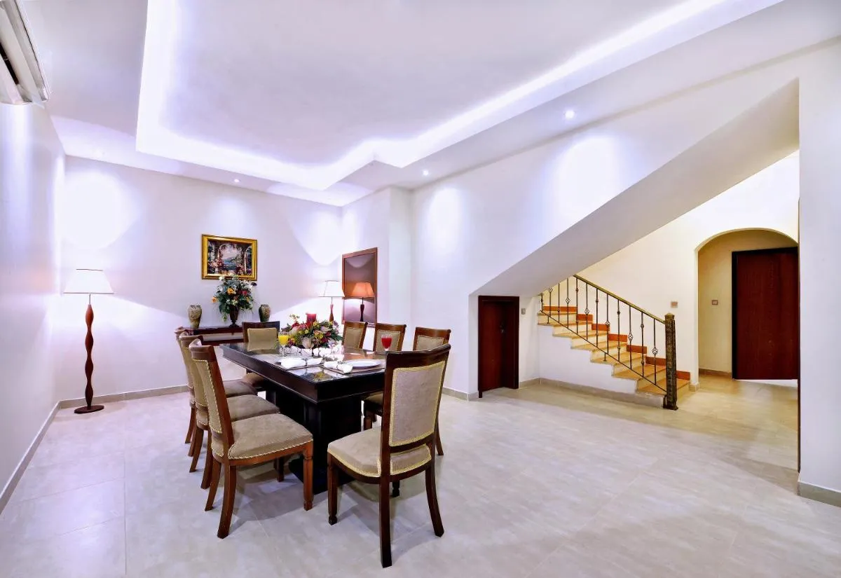 Image 4 of Luxury villas for rent