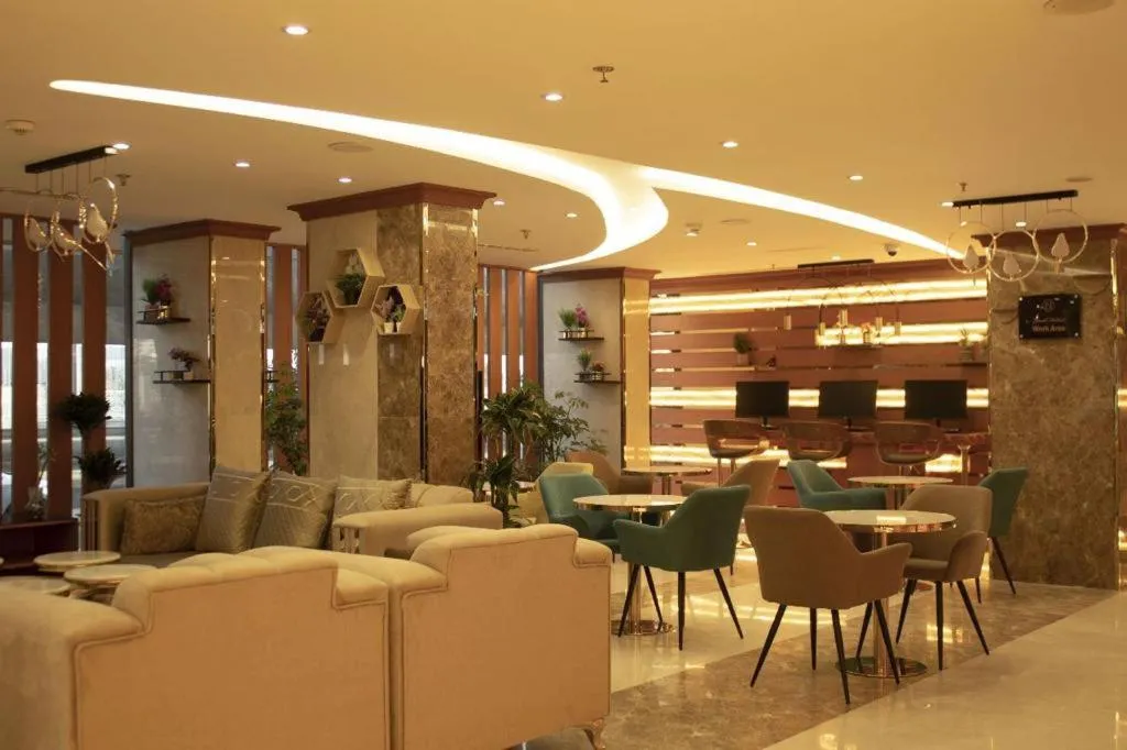 Image 2 of Sparrow Apartments Hotel