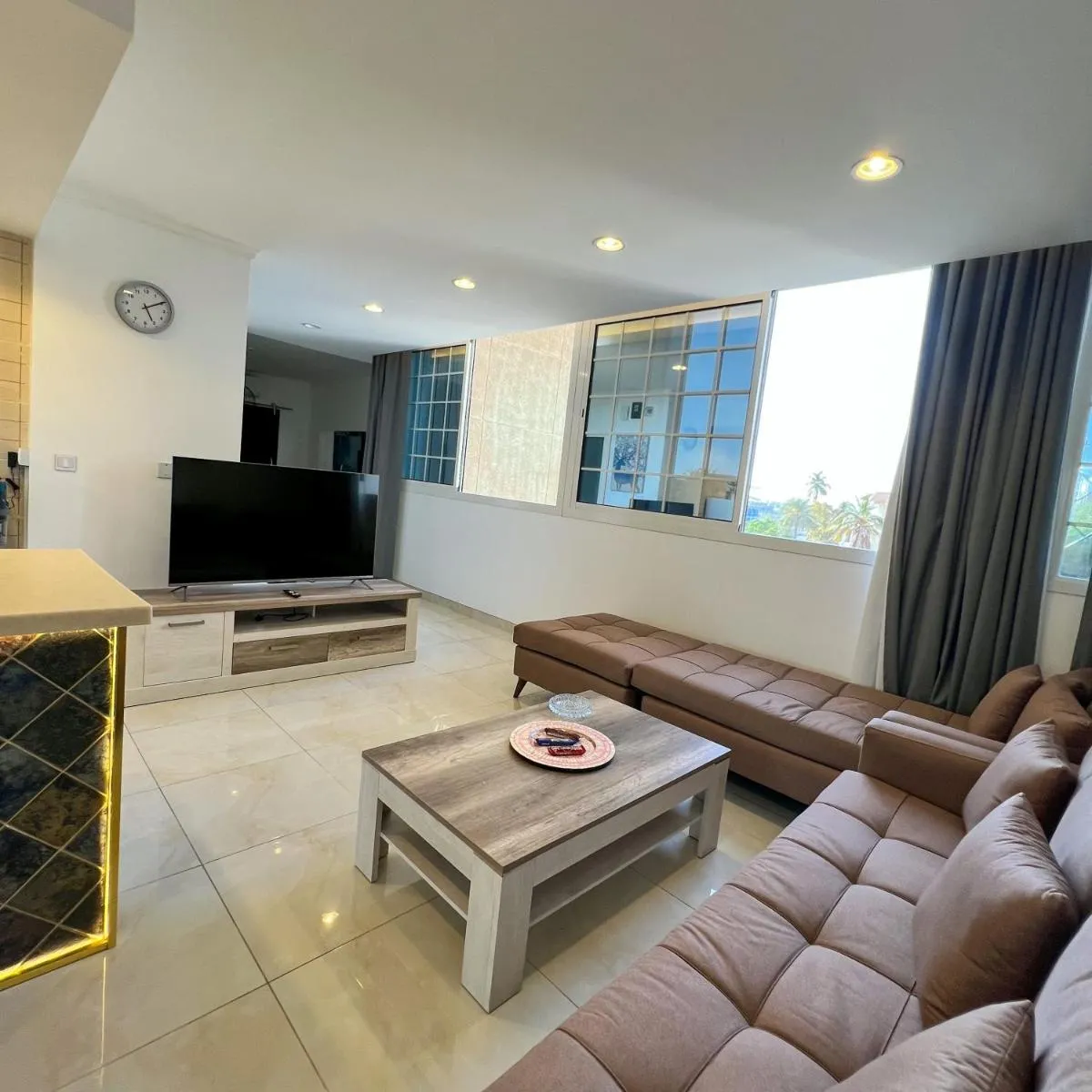 Image 6 of Urban Luxury Apartment