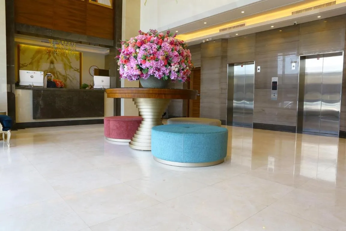 Image of Weekend Hotel Sari