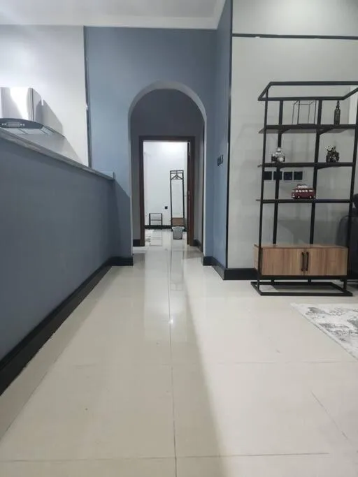Image 4 of Luxury apartment with 2 bedrooms & living room