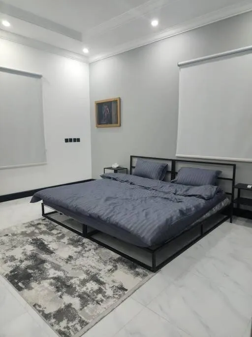 Image 5 of Luxury apartment with 2 bedrooms & living room