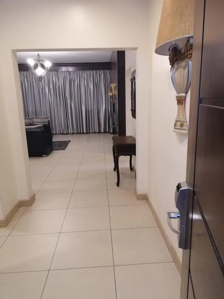 Image 6 of Orans Suites 2