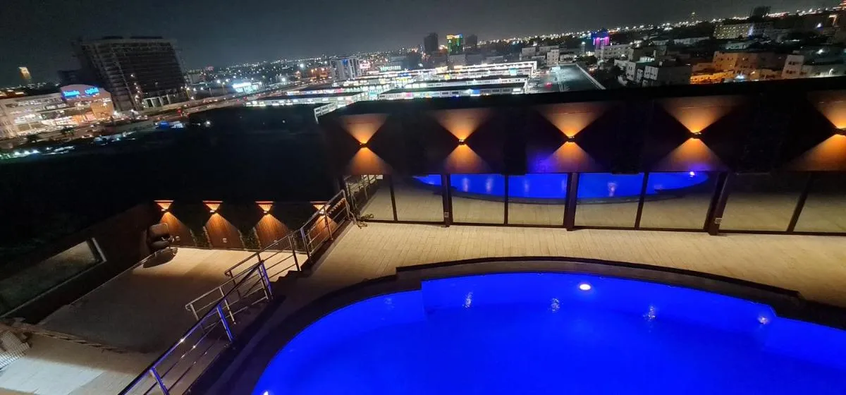 Image 2 of Signature Guest Hotel