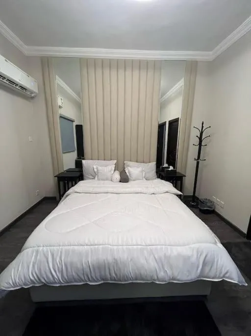 Image 5 of شقة في حي الروضة وسط مدينة جدة.