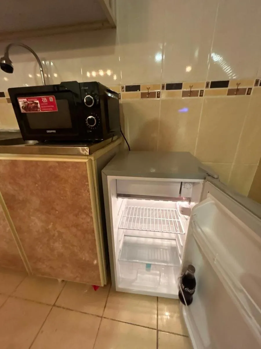 Image 2 of استديو فاخر
